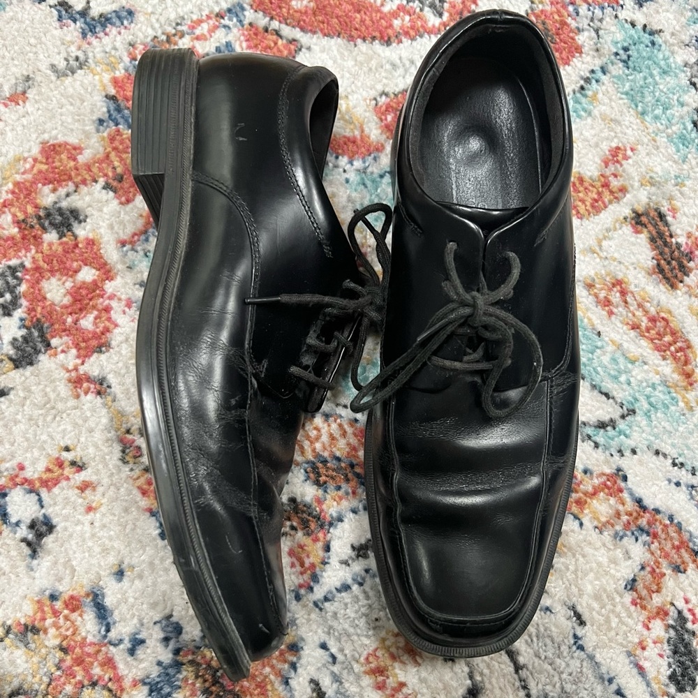 Rockport waterproof men’s dress shoe - black